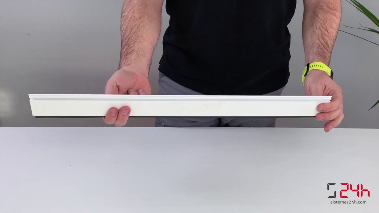 Cómo instalar sistemas de contrapeso en una persiana enrollable de aluminio